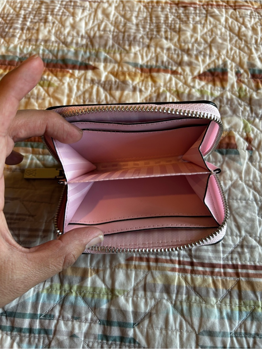 Striped Pink and White Zip Wallet - Victoria’s Secret - Picture 3 of 3